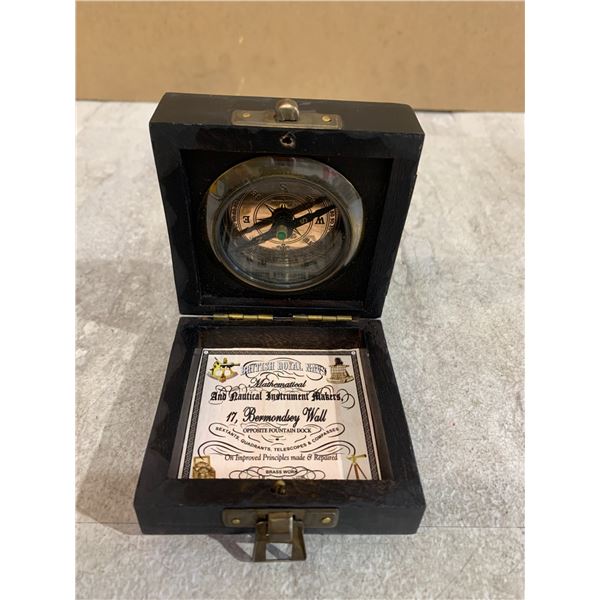 Vintage Style Reproduction Maritime Brass Compass - Built Into Wooden Box