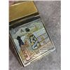 Image 9 : Vintage Makeup Compact Mirror
