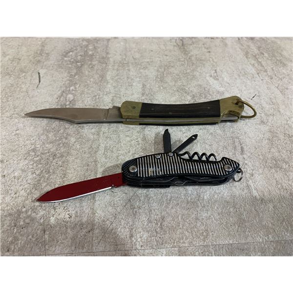 Lot Of 2 Knives - Vintage Buck 110 Folding Hunter Knife - & Ruike Criterion Collection M32 Pocket Kn