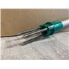 Image 2 : Long Handled Weeder