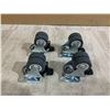 Image 1 : Lot Of 4 Locking Swivel Casters