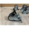 Image 3 : Lot Of 4 Locking Swivel Casters