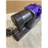 Image 8 : Dyson DC34 Animal - Includes Charger