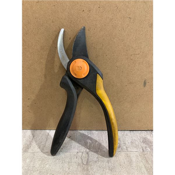 Fiskars Pruner