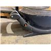 Image 7 : Weber Q Series Portable Gas Grill