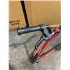 Image 3 : Yvolution Filker F3 Three Wheeled Scooter