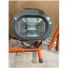 Image 3 : HDX 1200-Watt Halogen Tripod Work Light