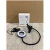 Image 1 : LED Desk Lamp