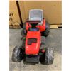 Image 8 : Peg Perego - Lil' Red Tractor
