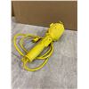 Image 5 : Trouble Light with 20 Foot Extension Cord - Works