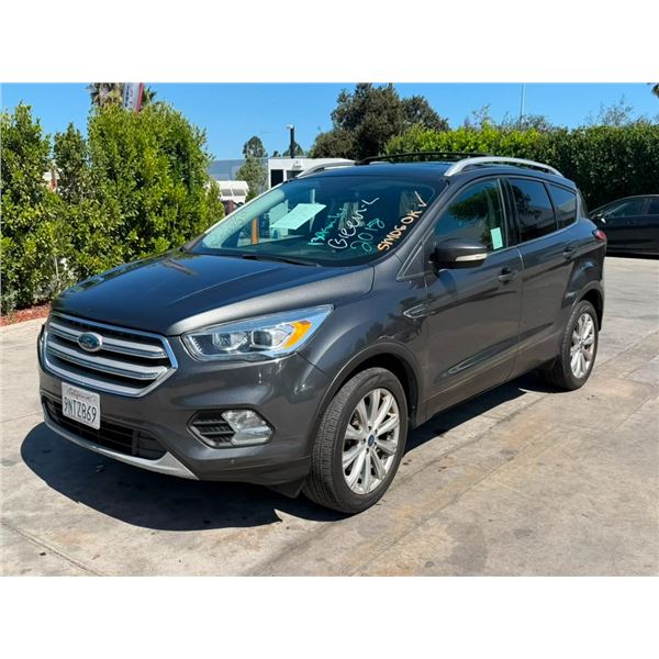 FORD  ESCAPE 2018 T-REPO-SMOG-2 DAYS