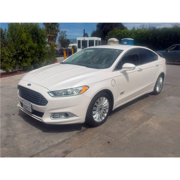 FORD  FUSION  2014 T-DONATION