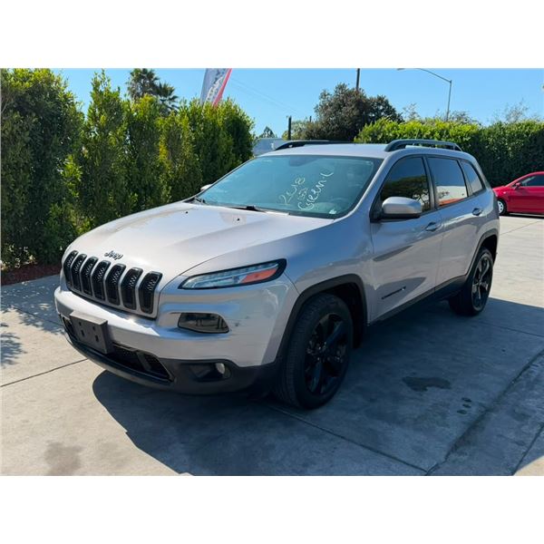 JEEP  CHEROKEE 2018 O/S TITLE 2 DAYS