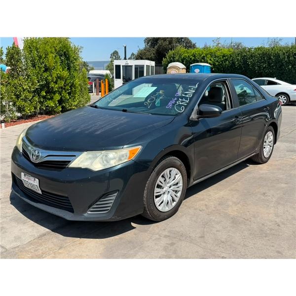 TOYT CAMRY 2014 O/S-T SMOG-2 DAYS