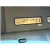 Image 6 : TOYT AVALON 2001 SALV T/DONATION