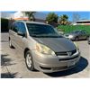 Image 2 : TOYT SIENNA 2004 T-DONATION