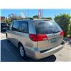 Image 4 : TOYT SIENNA 2004 T-DONATION