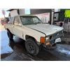 Image 2 : TOYT PICKUP 1986 APP-DUP-SALV-EXPORT ONLY