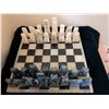 Image 7 : Onyx Marble Chess Set With Carved Board and Pieces