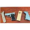 Image 1 : Novelty Lighter Lot: Wrench, Mini Pistol, Bear Head, Atomic Bar