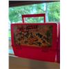 Image 3 : Thermos Barbie and Smurfs Plastic Lunch Boxes with Thermos