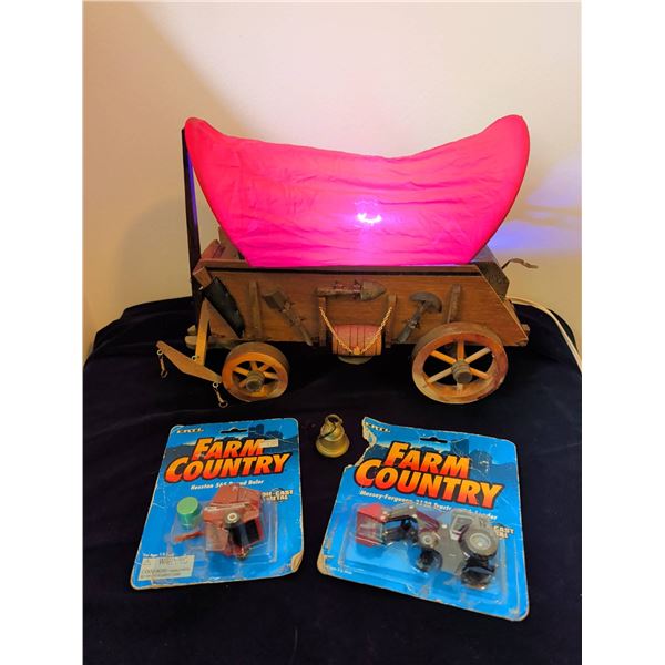 Wooden Wagon Lamp With Miniature Bell and 2 ERTL Farm Country Toys
