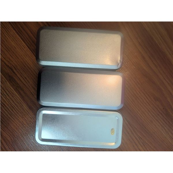 3 Metal Keychains in Presentation Tins