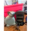 Image 3 : Two Space Heaters, Clip-On Desk Lamp, and Extension Cord