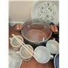 Image 10 : Kitchenware Lot with Cookware, Plates, and Mugs