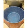 Image 4 : Kitchenware Lot with Cookware, Plates, and Mugs