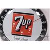 Image 2 : Vintage 7UP 12" diameter temperature gauge