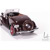 Image 7 : Danbury Mint 1:24th scale 1935 Chevrolet Standard Sports Roadster