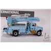 Image 4 : 1st Gear 1:34 scale die cast International 4400 High Performance Truck