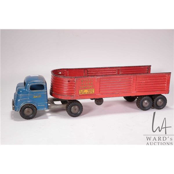 Vintage 1950/60's era Structo Steel Cargo Company pressed steel semi-truck and trailer,19" in length