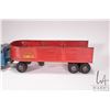 Image 4 : Vintage 1950/60's era Structo Steel Cargo Company pressed steel semi-truck and trailer,19" in length