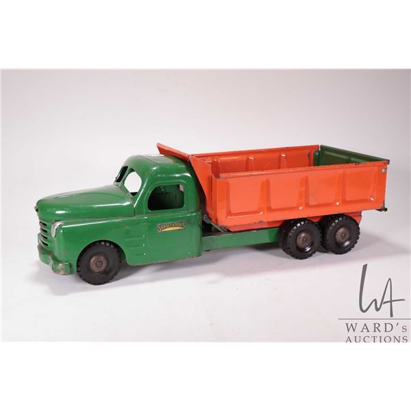 Vintage Structo Toys pressed steel dump truck circa 1940/50's, 20" in length