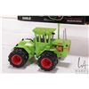Image 2 : Ertl 1:32 scale Steiger Wildcat Series 1 tractor with original box