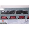 Image 3 : President's Choice Big 10 Express CNR HO gauge train set with track, new in box