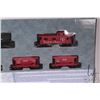 Image 4 : President's Choice Big 10 Express CNR HO gauge train set with track, new in box