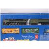 Image 3 : President's Choice Mini Chefs Express Hudson Locomotive 4-6-4 Class K-5-a, HO gauge, new in box