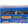 Image 3 : President's Choice Mini Chefs Express Hudson Locomotive 4-6-4 Class K-5-a, HO gauge, new in box