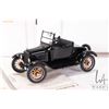 Image 2 : Danbury Mint limited edition 1: 24th scale die cast 1925 Ford Model-T