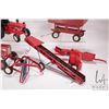 Image 4 : Selection of die cast and tin 1/18th scale farm toys including an International 1026, an Internation
