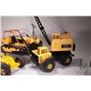 Image 3 : Selection of 1/18th scale die cast and tin farm toys including ERTL International 460 with baler, se