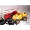 Image 3 : 5 Vintage pressed tin Tonka Toys including front end loader, grader, dozer, backhoe, and fire truck