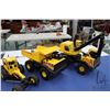 Image 3 : 4 Vintage pressed tin Tonka Toys including excavator, dump truck, grader, and dozer