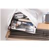 Image 5 : Selection of HO scale train accessories including Athearn GP7 powered CNR engine, GP7 dummy CNR engi