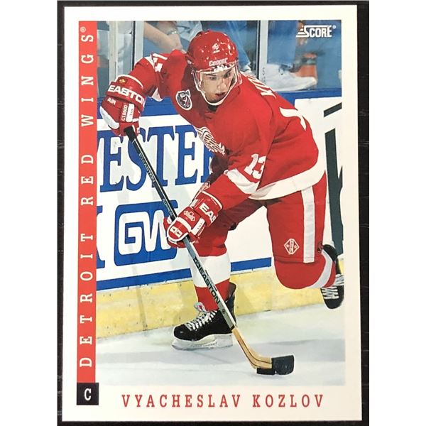 1993-94 SCORE SLAVA KOZLOV ROOKIE CARD