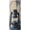 Image 2 : Dominion Glass Washboard and Beacon Railroad Lantern