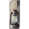Image 3 : Rayo No. 8 Metal and Glass Kerosene Lantern
